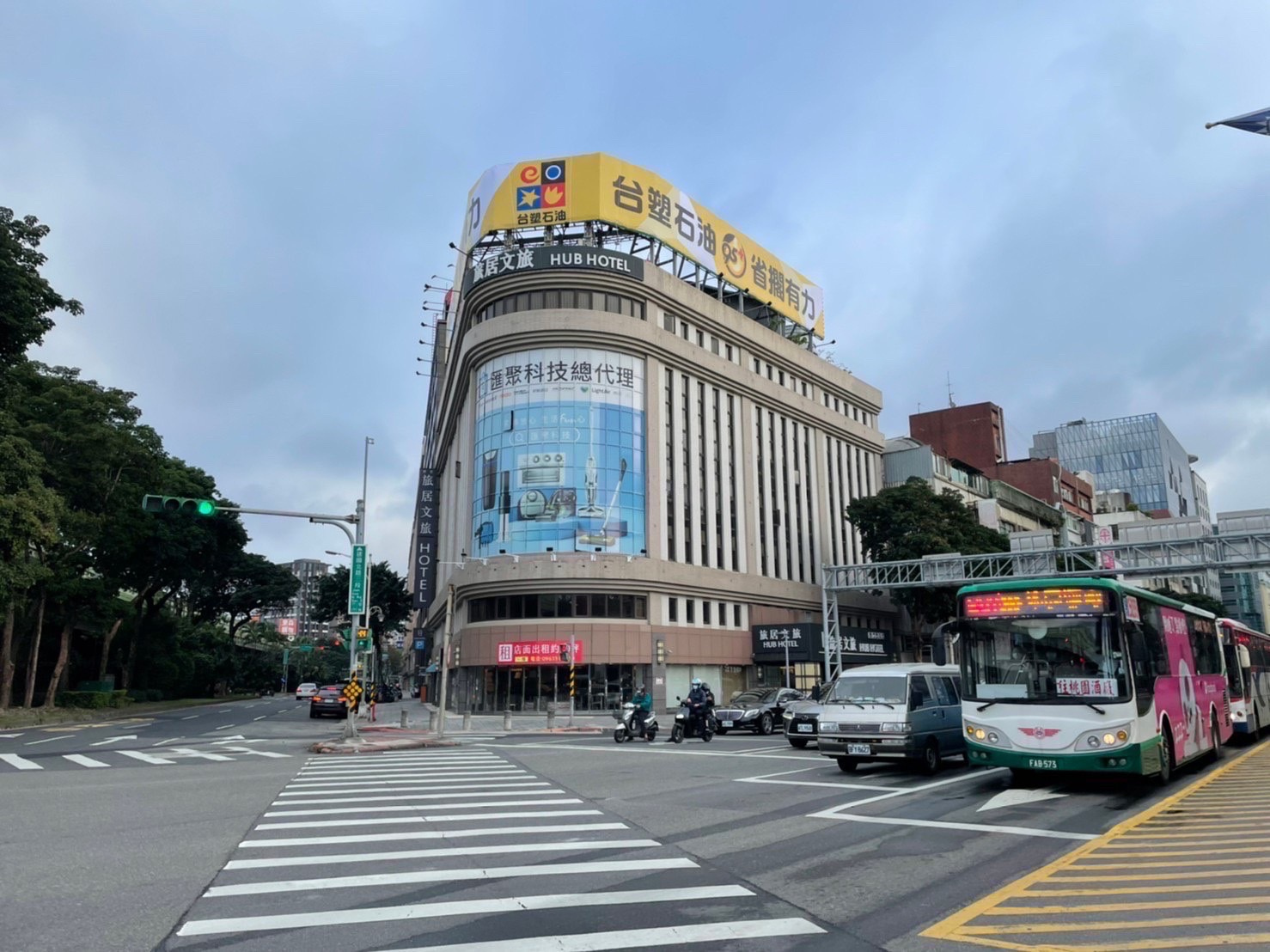 飯店牆面廣告牆 | 松江路&建國北路三段交叉口-0-